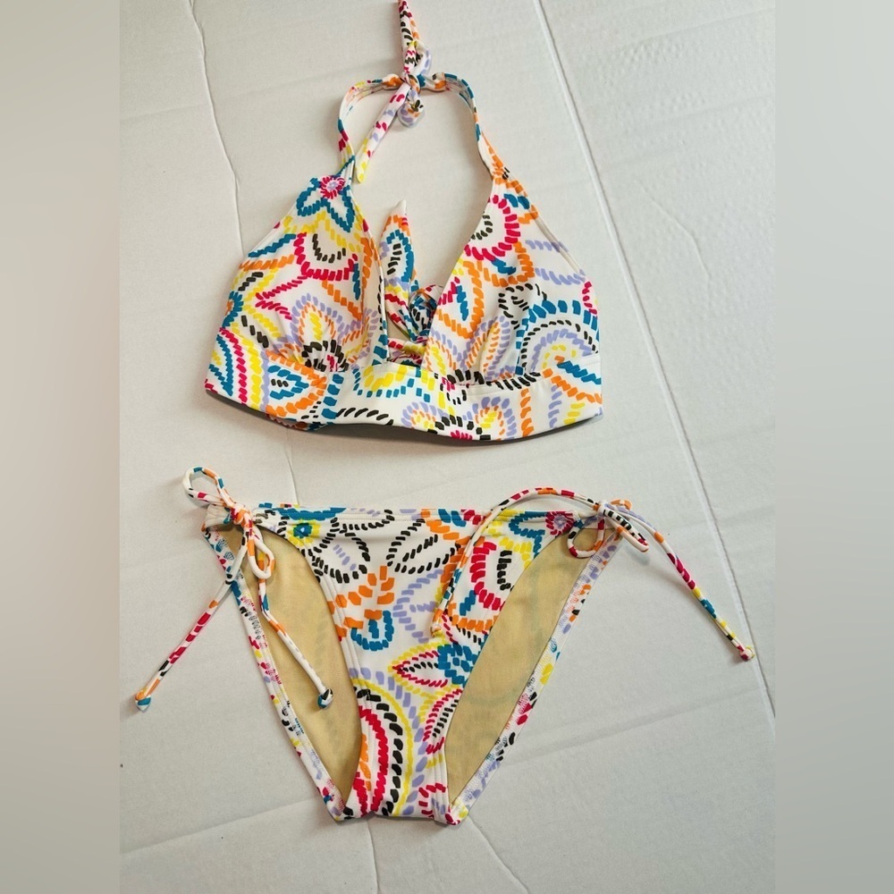 Victoria's Secret Red and Pink Bikini Swimwear New no tags 🏷️#A2 - Picture 3 of 7